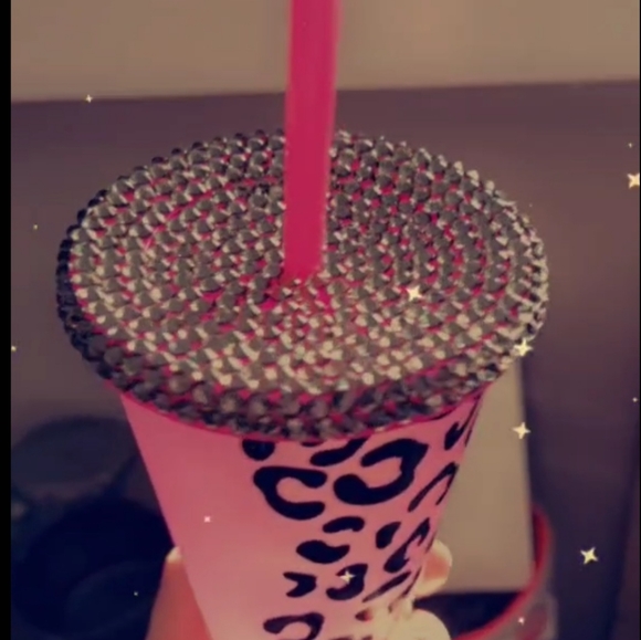 Custom Pink Lepord Print Color Changing Cup - Picture 6 of 6